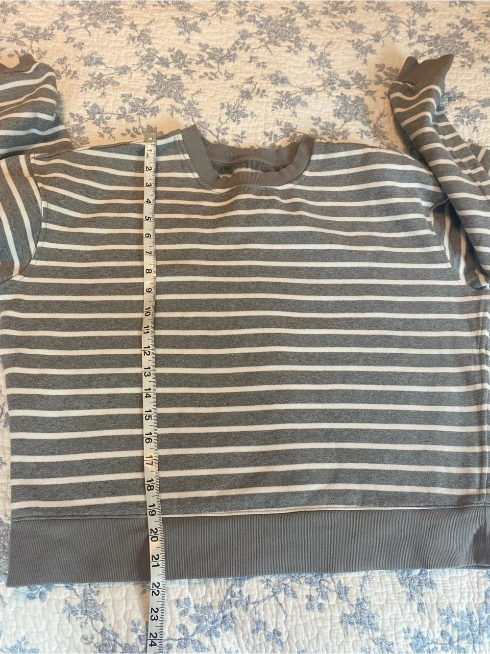 Lululemon Perfectly Oversized Fleece Crewneck Pullover Size Small Yachtie Stripe